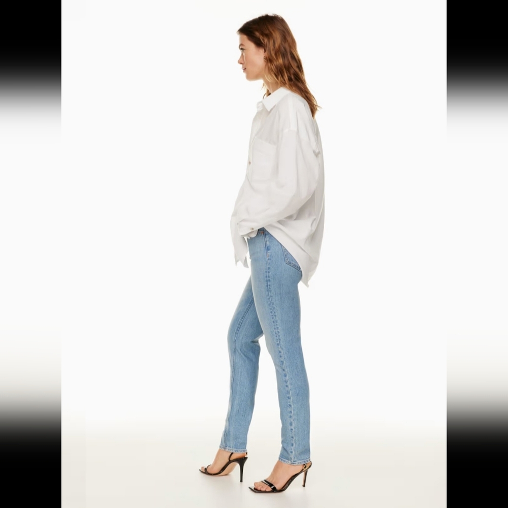 Denim Forum High Rise Light Blue Jeans - Picture 4 of 13
